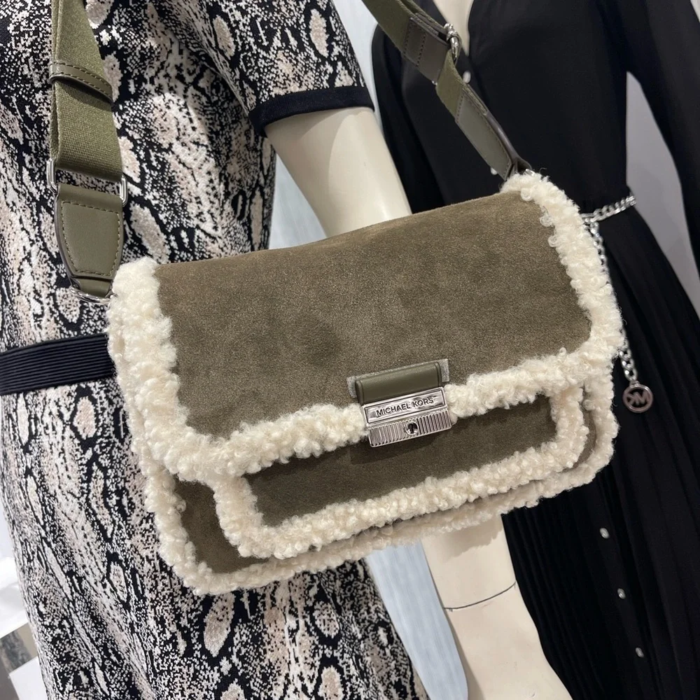 MICHAEL KORS Bradshaw Medium Suede and Faux Shearling Messenger Bag Olive  NWT